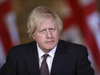 Anglicko uvoľnilo opatrenia, Johnson vyzýva na opatrnosť