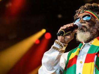 Vo veku 73 rokov zomrel legendárny reggae spevák Bunny Wailer