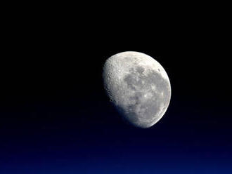 Vedci chcú vytvoriť spermobanku na Mesiaci. Pre prípad katastrofy