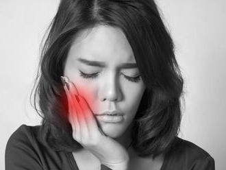 Príčiny bolesti zubov a ako ich zmierniť