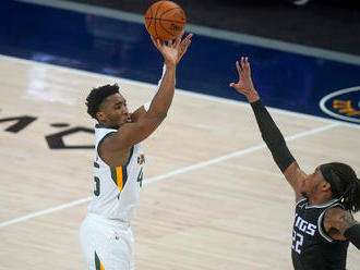 Oslabení Lakers zaskočili Brooklyn, Utah vyhral doma 24. duel v sérii