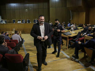 Grécko: Odsúdený europoslanec dorazil po vydaní z Bruselu do Atén