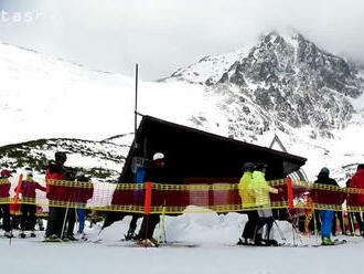 Lomnické sedlo je unikát, jediné miesto na Slovensku, kde sa ešte lyžuje