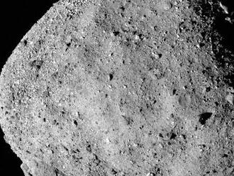 Vesmírna sonda so vzorkami z asteroidu sa začala vracať k Zemi
