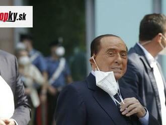 KORONAVÍRUS Bývalého talianskeho premiéra Berlusconiho prepustili z nemocnice