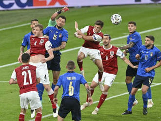 Taliani zdolali Rakúsko 2:1 po predĺžení a postúpili