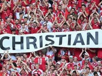 Christian Eriksen: Denmark Belgium players and fans show support in 10th minute