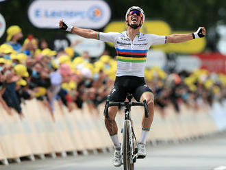 Alaphilippe predviedol skvelý nástup, Sagan o víťazstvo nebojoval