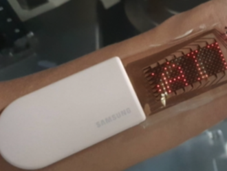 Samsung ukázal prototyp naťahovacieho OLED displeja
