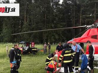 Leteckí záchranári leteli na pomoc mužovi  , ktorý spadol zo štvorkolky