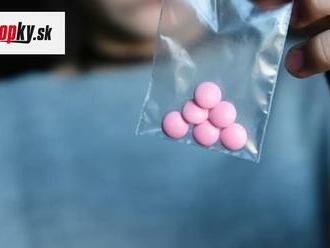 Užívatelia drog si môžu odpracovať opravu okuliarov, lieky či kolky