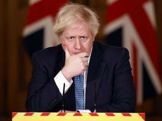 Premiér Johnson sa obáva budúcnosti: Varuje pred opakovaním tých istých chýb