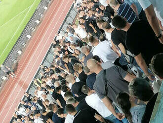 Fanušikovia Partizanu sa bili medzi sebou. A potom spolu oslavovali gól