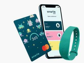 365.bank prináša detskú mobilnú aplikáciu Smartie a platobný náramok