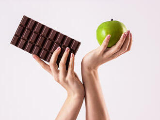 Balík jabĺk alebo tri tabuľky čokolády: ako vyzerá 1 500 kalórií?