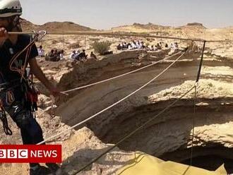 Cavers descend into Yemen's 'Well of Hell' for first time