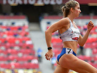 Zapletalová vyhrala behy na 200 aj 400 metrov, jej družstvo má slovenský titul