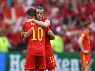 Bale proti Čechom a Estóncom nenastúpi, v nominácii Walesu chýba
