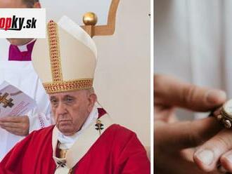 Tento malý detail mnohým ušiel: FOTO, ktorá preukazuje pápežovu skromnosť aj v jeho vysokom postavení