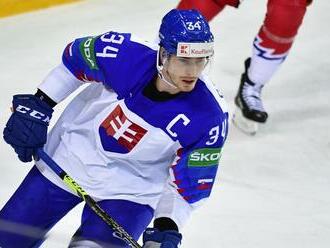 Cehlárik v KHL opäť žiaril: Jeho gól a asistencia však Omsku nestačili