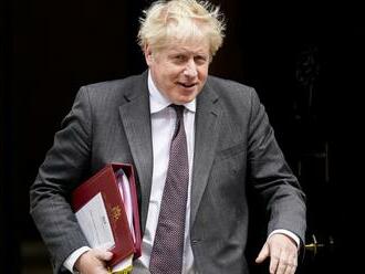 Britská vláda sa otriasa v základoch: Premiér Johnson oznámil zmeny na najvyšších postoch