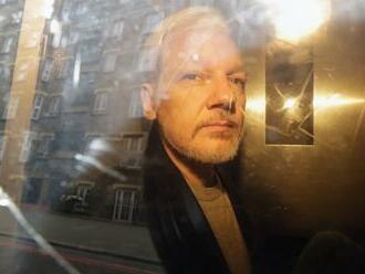 Črtá sa ďalší škandál?! Novinári bijú na poplach: CIA mala plánovať únos a vraždu Juliana Assangea