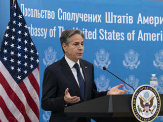 USA nařídily odchod rodinných příslušníků diplomatů z Ukrajiny