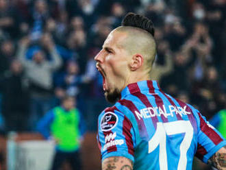 Nastúpili Hamšík aj Sabo. Trabzonspor remizoval a má na čele veľký náskok