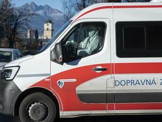 Nemocnice už začali s vyplácaním 350 eurových odmien zdravotníkom