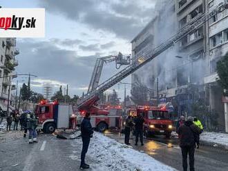 AKTUÁLNE Centrom Atén otriasol výbuch: VIDEO Poškodených je viacero budov, z miesta hlásia zranených