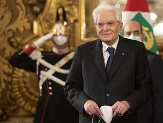 Hlavou štátu aj napriek odmietnutiu opätovnej kandidatúry: Taliansko si zvolilo prezidenta
