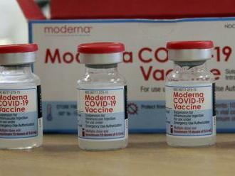 Spojené štáty definitívne schválili ďalšiu vakcínu proti koronavírusu: Doteraz bola používaná núdzovo