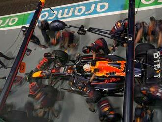 Verstappen mal na dosah pole position, jazdu však nečakane prerušil