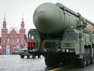 Putin vyslal smerom k Ukrajine nukleárny vlak, v pohybe je aj ponorka Belgorod