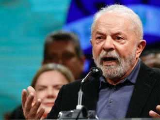 Lula porazil Bolsonara, o prezidenstký post budú bojovať ešte v druhom kole