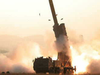 Kórea a USA v reakcii na severokórejský test odpálili štyri rakety
