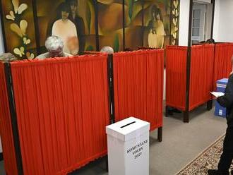 Štátna volebná komisia potvrdila výsledky spojených samosprávnych volieb