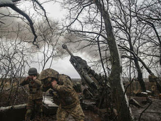 Ukrajinci dál odrážejí útoky v Donbasu a působí Rusům ztráty, tvrdí Kyjev