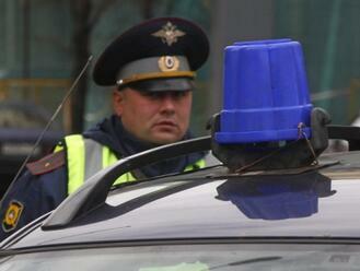 Kommersant: Kvůli sankcím se nenašel dodavatel aut pro ruskou policii