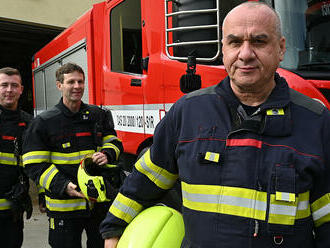 Po 35 letech odchází do civilu pražský hasič Mojmír Andrejsek
