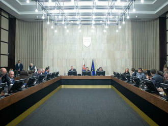 Ministerstvá nesplnili desiatky úloh z uznesení vlády, na druhom mieste je Doležalovo