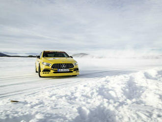 AMG Winter Experience: exkluzívne kurzy jazdy na snehu a ľade
