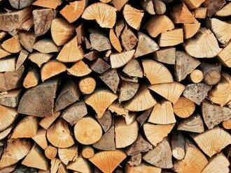 Topíte dřevem? Tohle jste možná nevěděli!