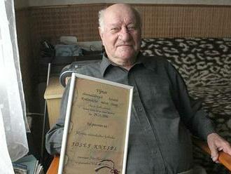 Trápil Bicana i reprezentaci. Josef Knespl oslavil už 101. narozeniny