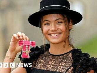 Emma Raducanu: Tennis star receives MBE at Windsor Castle