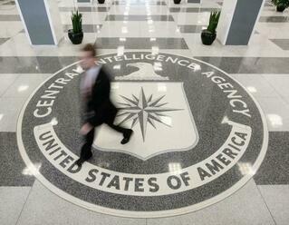CIA spúšťa nábor. Američania chcú verbovať špiónov medzi Rusmi, ktorí sú znechutení vojnou
