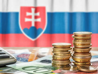 Slovensko ešte pred finančnou krízou dobiehalo úroveň Česka aj Únie, ale stratilo dych a v posledných rokoch stagnuje