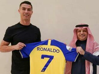Ronaldo mieri na Blízky východ, podpísal lukratívny kontrakt s Al-Nassr a hovorí sa o astronomickej sume  