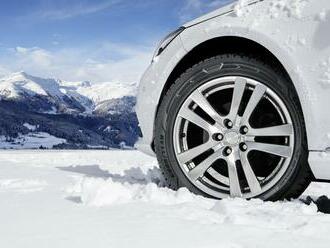 Čeští řidiči mají hlouběji do kapsy, začínají šetřit na přezouvání zimních pneumatik