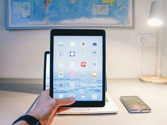 Apple zvažuje přesun části výroby tabletů iPad z Číny do Indie